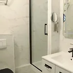 Arc De Triomphe & Trocadero Square - Cityapartmentstay Lägenhet *